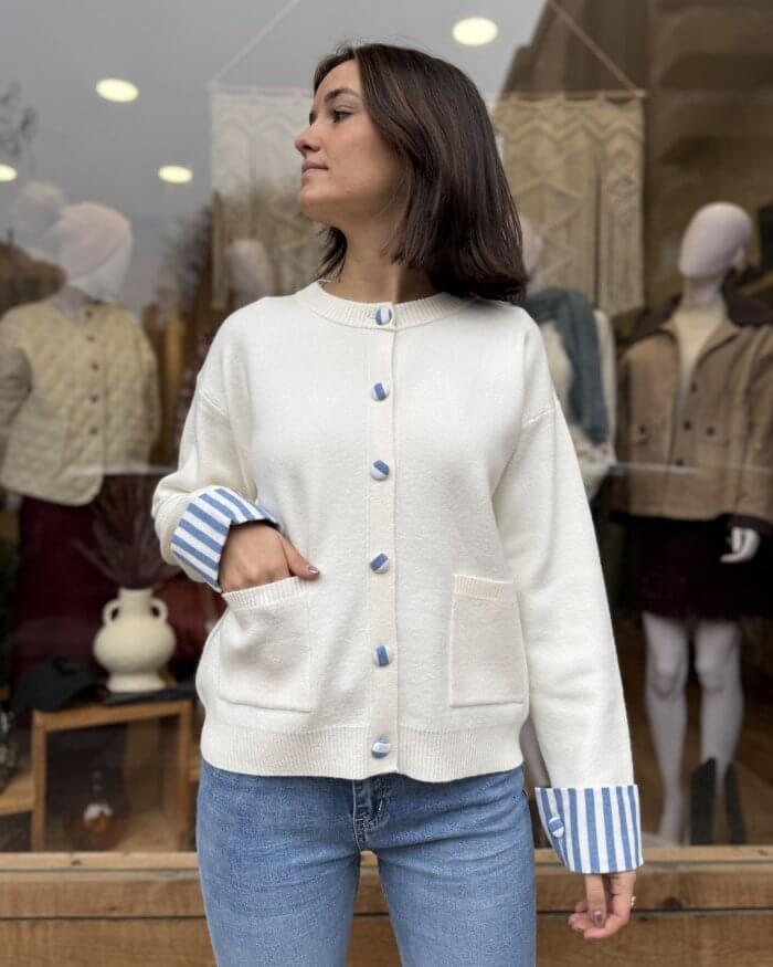 Chaqueta de Punto con Detalle de Puños a Rayas